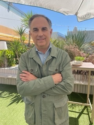 Dr. Marcos Madruga